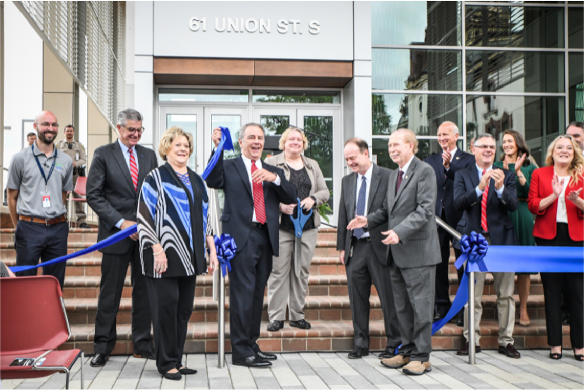 Courthouse-Ribbon-Cutting-WEB.png